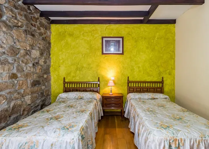 Cabaña Pasiega Lo Miñarro San Roque de Ríomiera